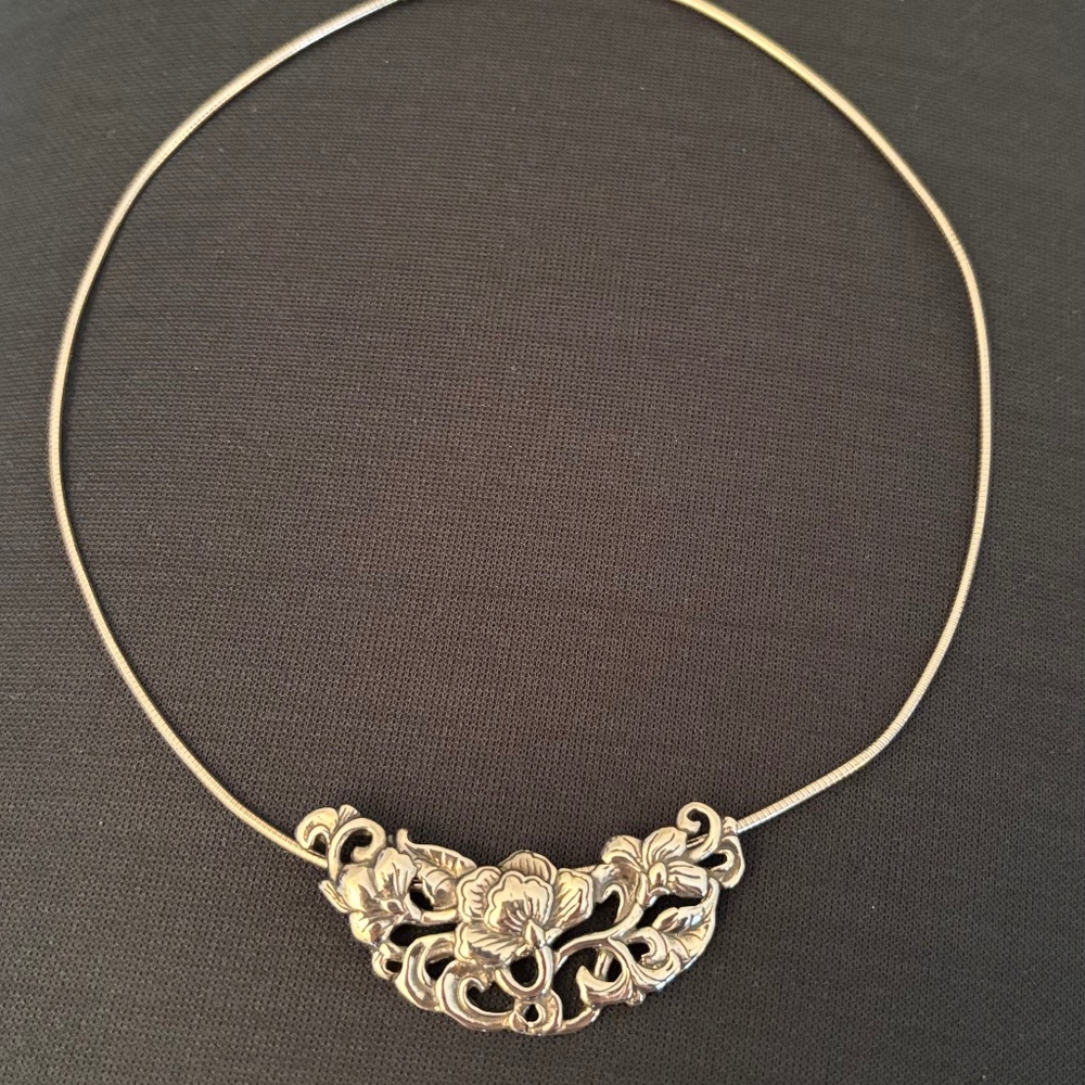 Silver Floral design necklace -  one of a kind